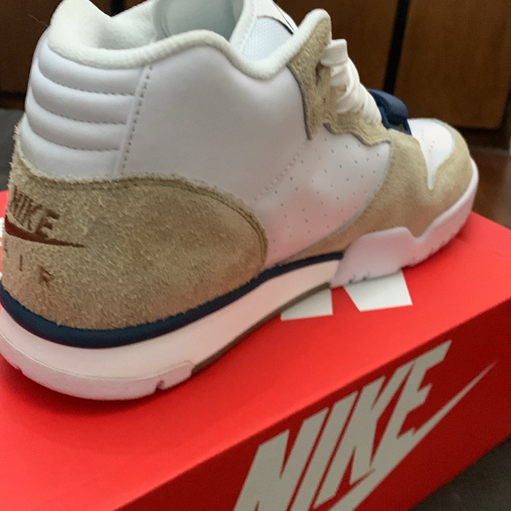 Air trainer 1 - Picture 5 of 9